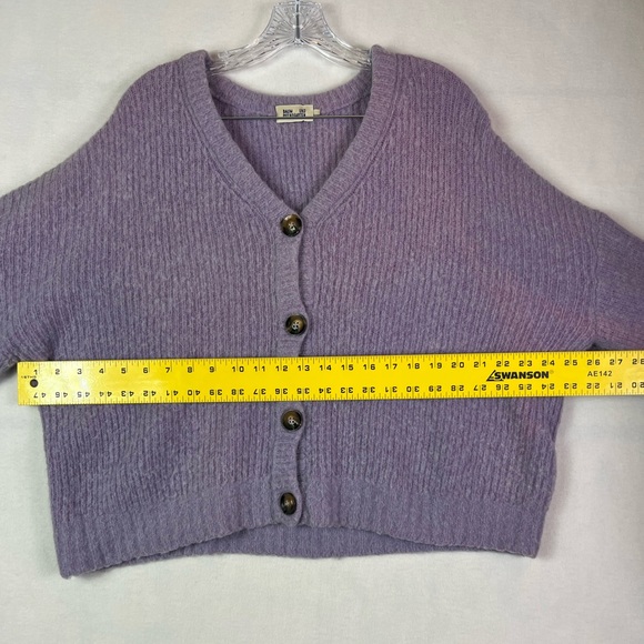 Baum Und Pferdgarten alpaca blend cardigan button closure balloon sleeves. - Picture 2 of 11